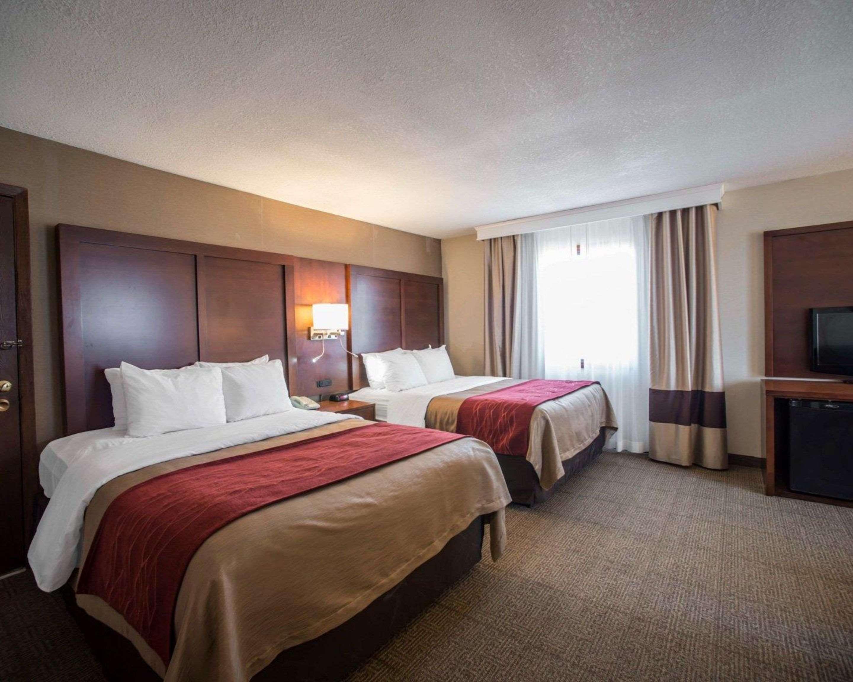 Quality Inn & Suites Boonville - Columbia Eksteriør billede
