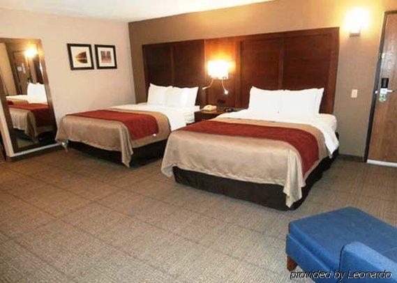 Quality Inn & Suites Boonville - Columbia Eksteriør billede